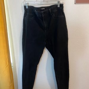 Black High Waisted Skinny d.jeans